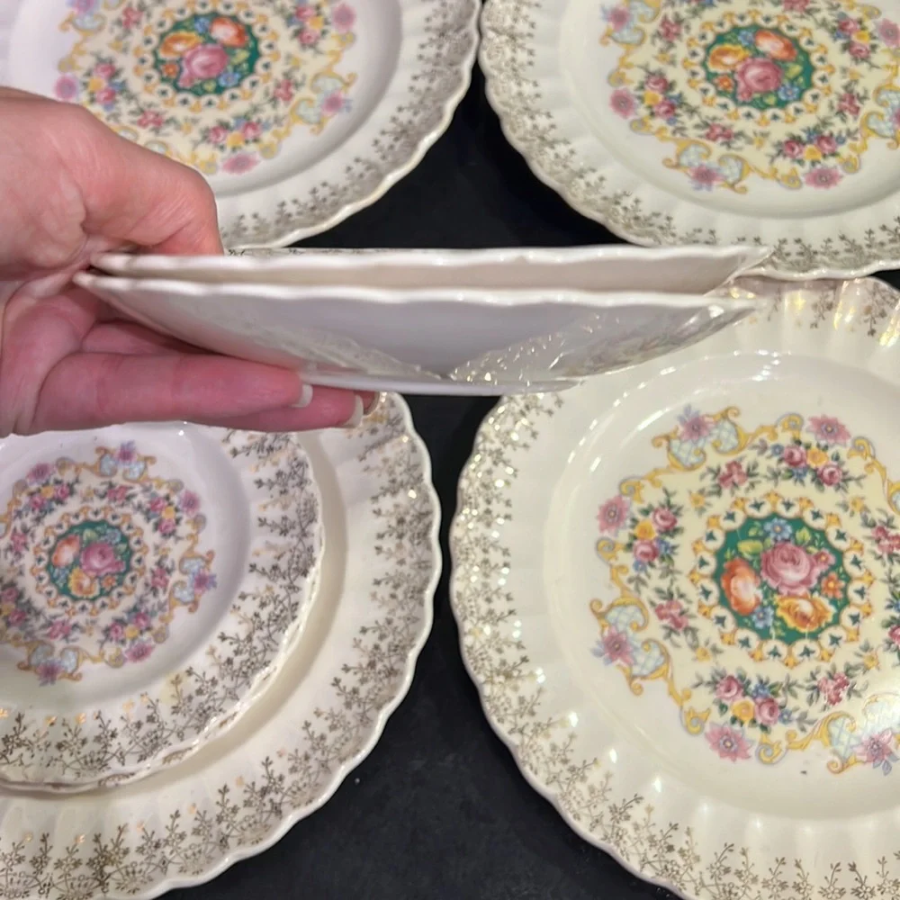 American Limoges Good Housekeeping warranted 22K gold 8 piece set floral pattern - Picture 5 of 6